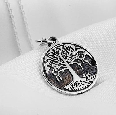 Pendant of the tree of life 