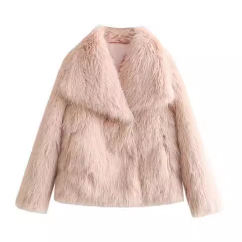 An impressive Synthetic Fur coat for Ladies