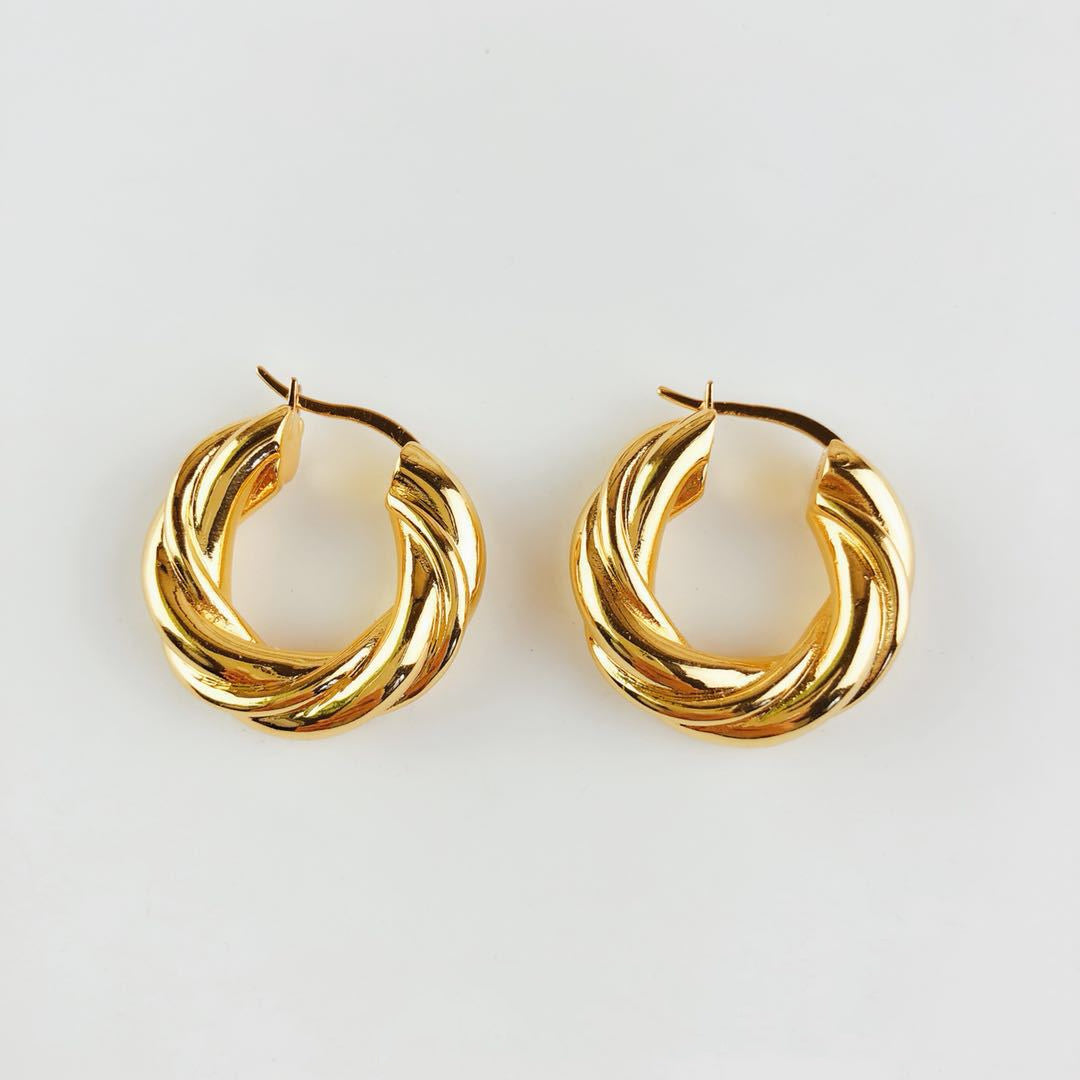 Vintage twist and gold-plated earrings