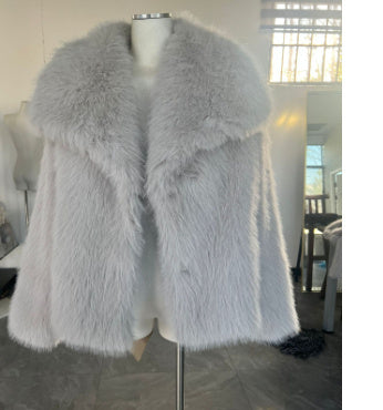 An impressive Synthetic Fur coat for Ladies